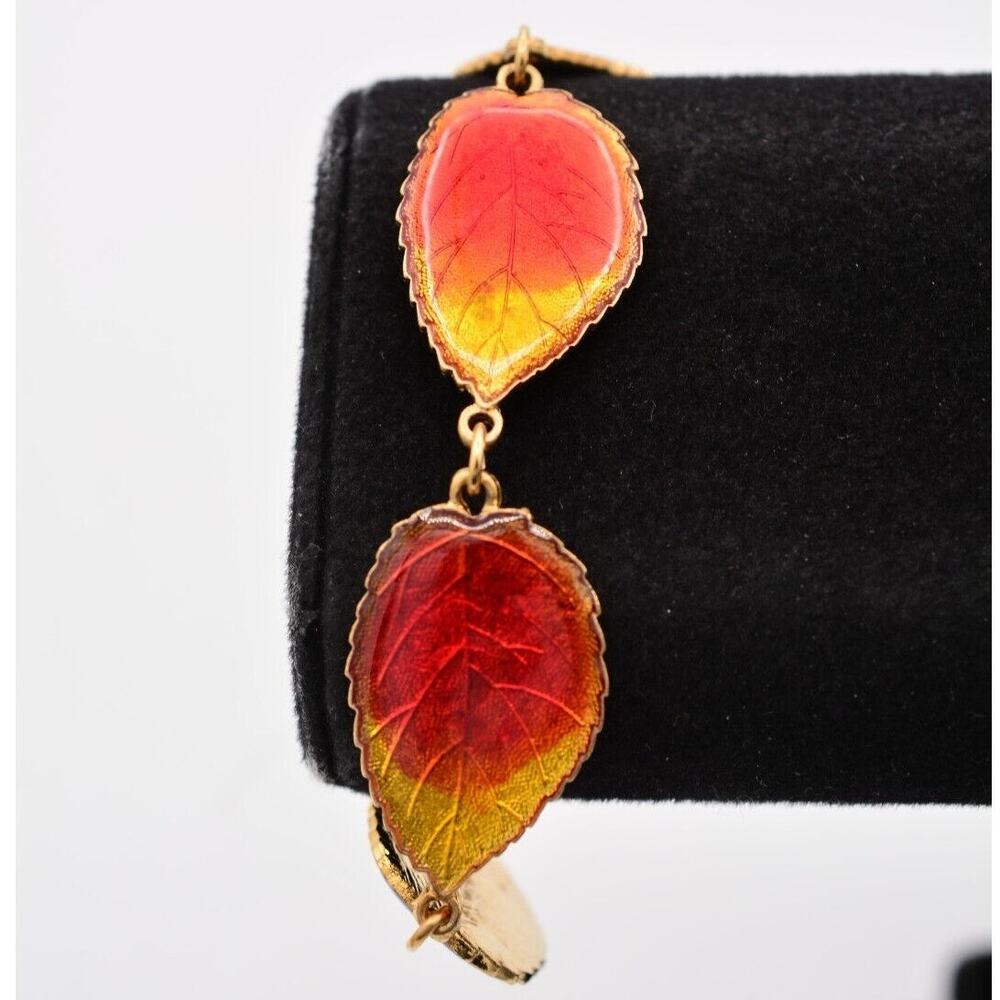 Vintage Leaf Linked 7" Bracelet Vibrant Orange Yellow Gold Tone NOS 1980s BinA16